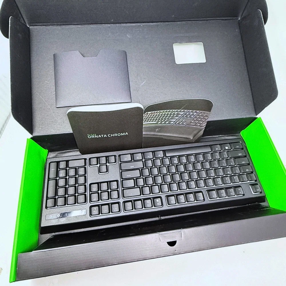 Razer Ornata Chroma (RZ0302040200R3U1) Wired Gaming Keyboard